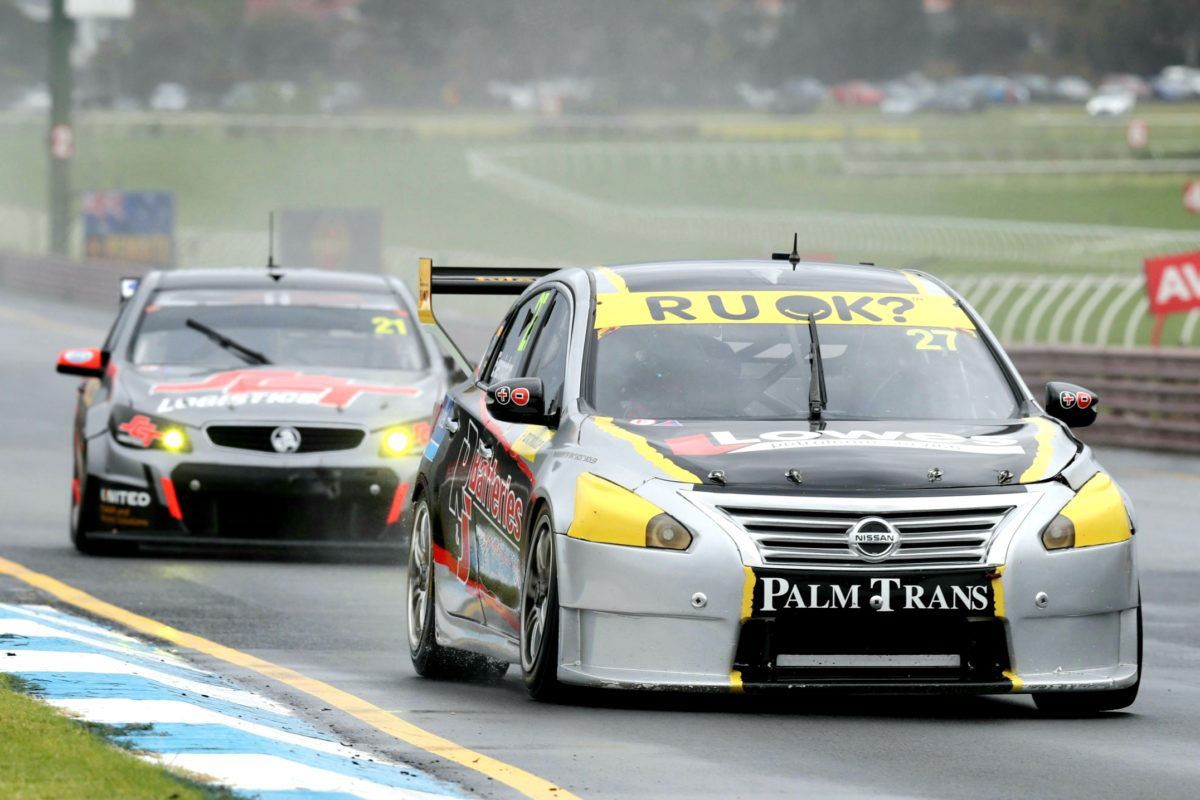 EVERINGHAM GETS FIRST SUPER2 WIN IN THE RAIN